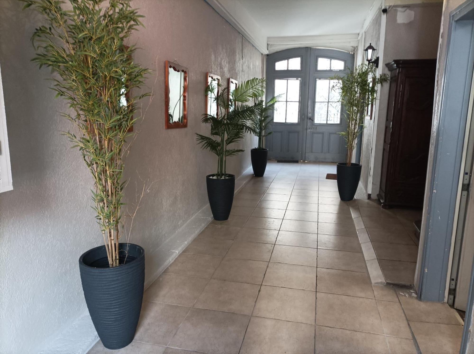 "Le Cocon"-Meuble De Tourisme 3 Etoiles -Residence "Les Logis De Beziers"-Garage Optionnel-Coeur De Ville-Plages A 16Km ! Kültér fotó